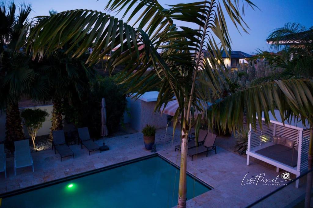 Goudhaen Luxury Private Apartments Jan Thiel Beach Luaran gambar
