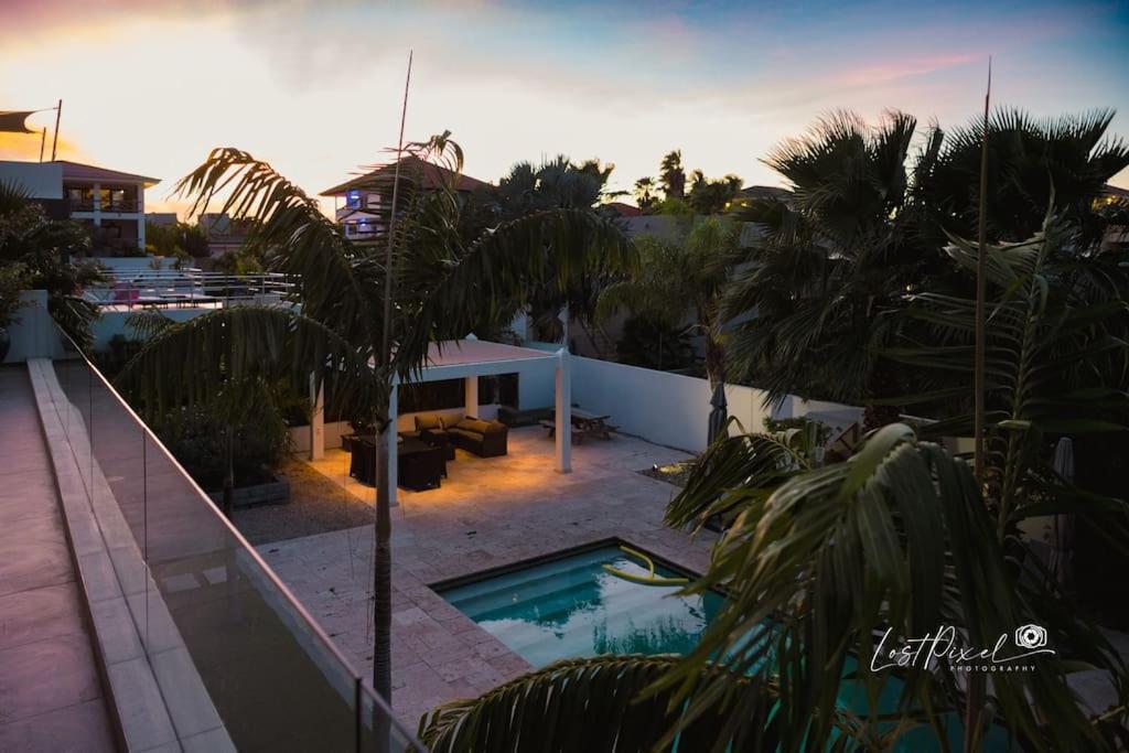 Goudhaen Luxury Private Apartments Jan Thiel Beach Luaran gambar